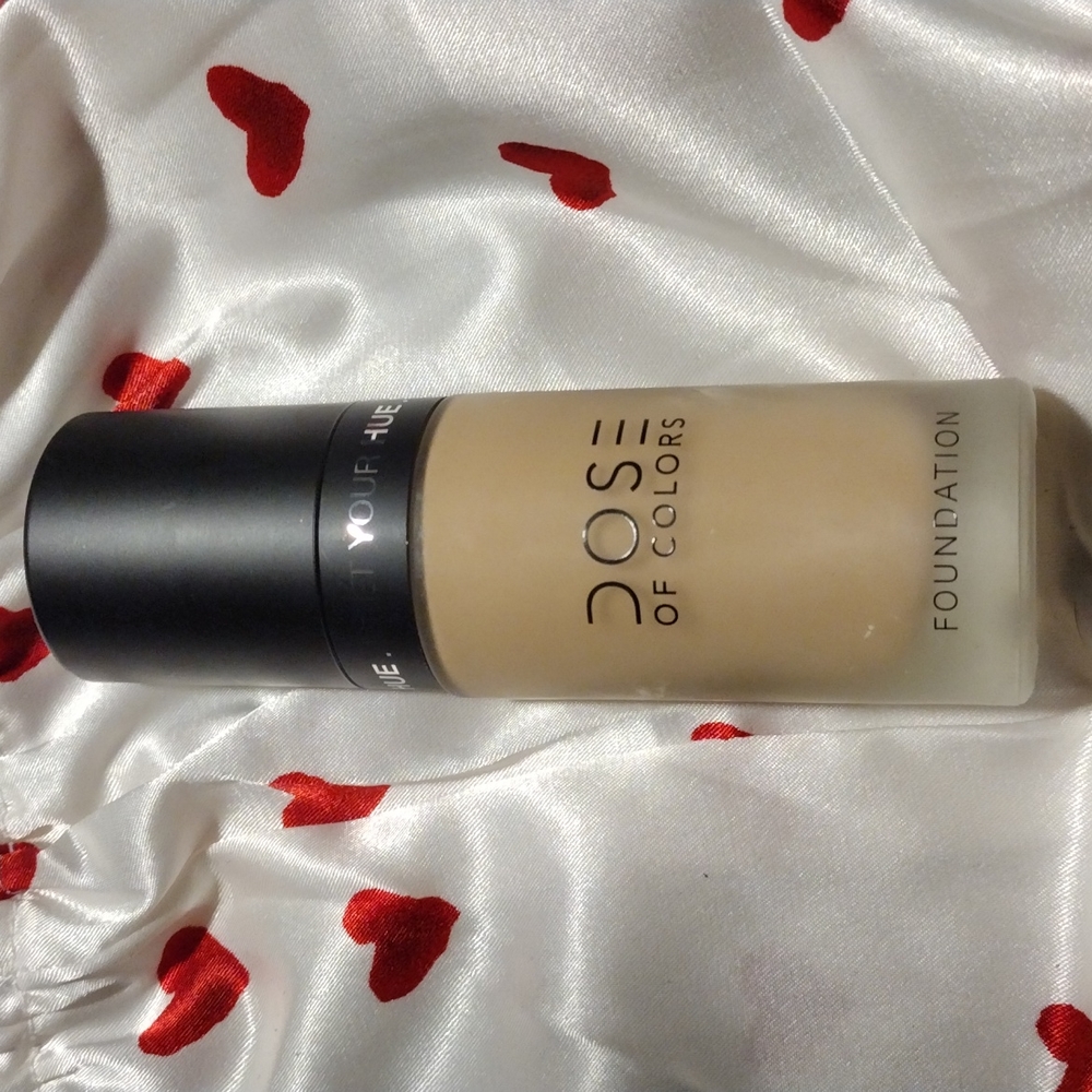 Swatched dose of colors foundation
